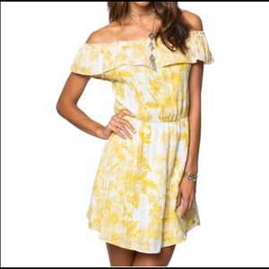 O’Neill Dorothy Floral Off the Shoulder Dress